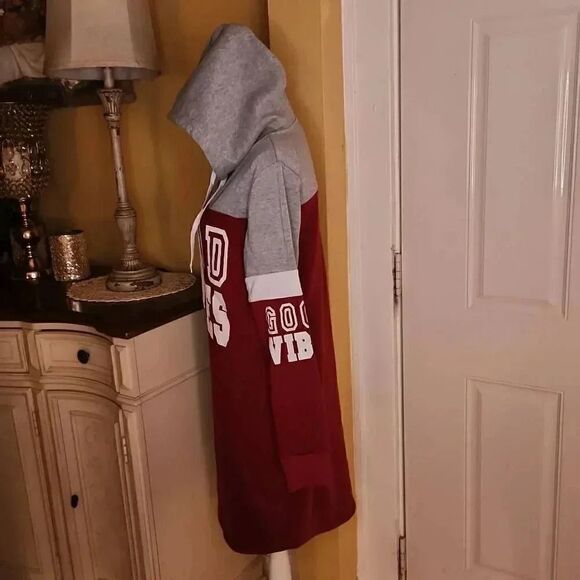 Rouge collection burgandy and gray hoodie sweatshirt dress juniors 1x GO… - Picture 2 of 6